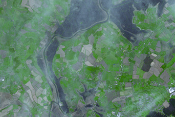 Flooding near Gloucester, England - related image preview