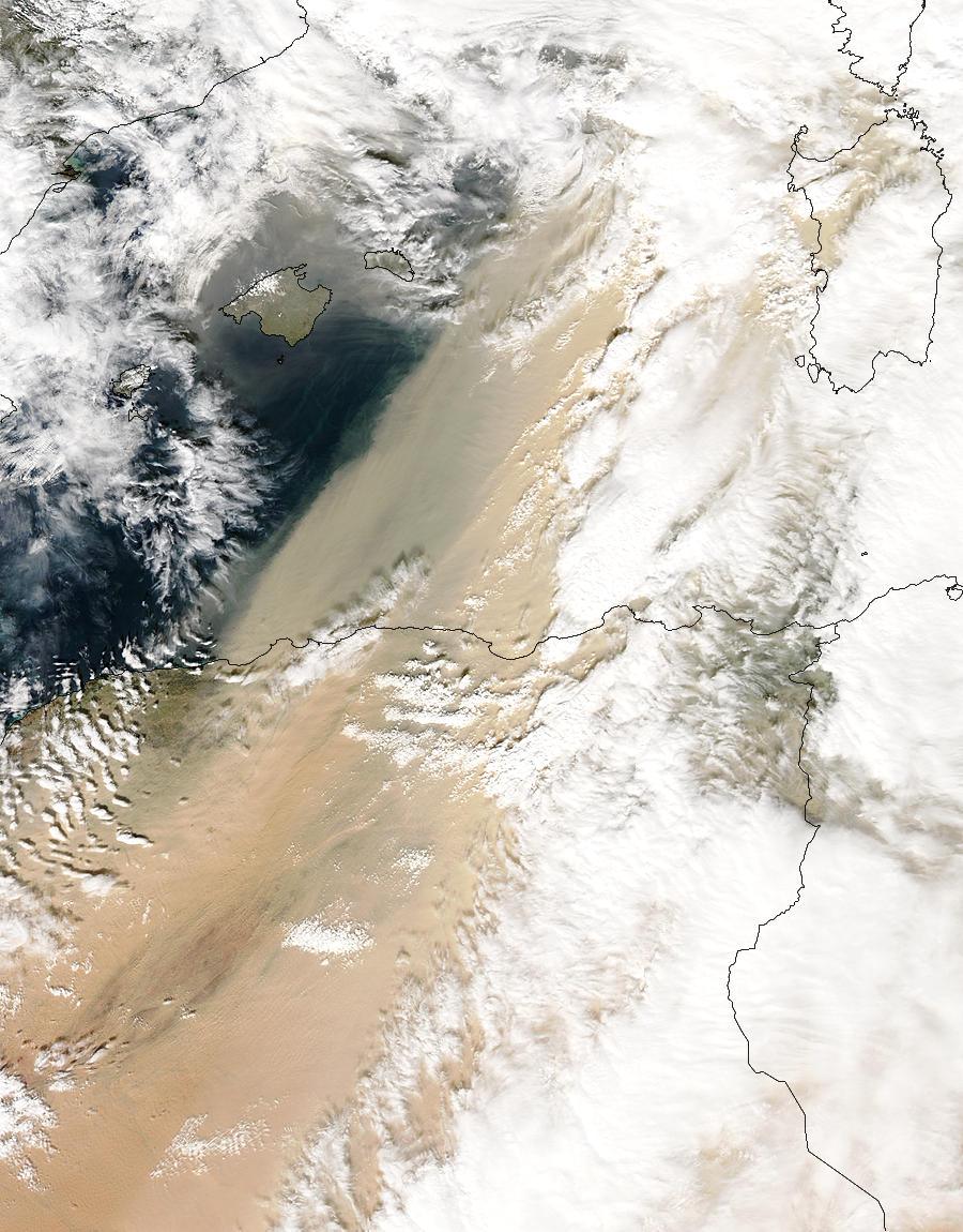 Dust storm in Algeria - related image preview