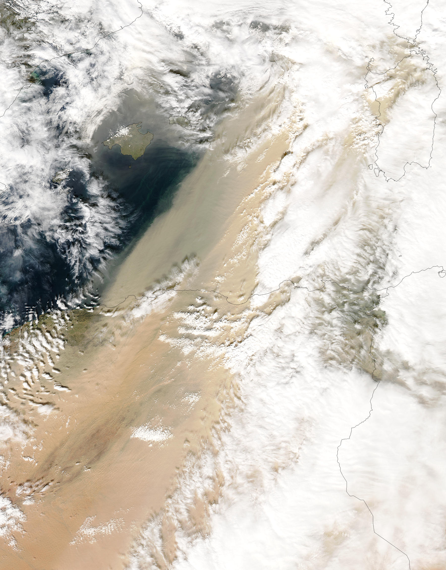 Dust storm in Algeria - related image preview