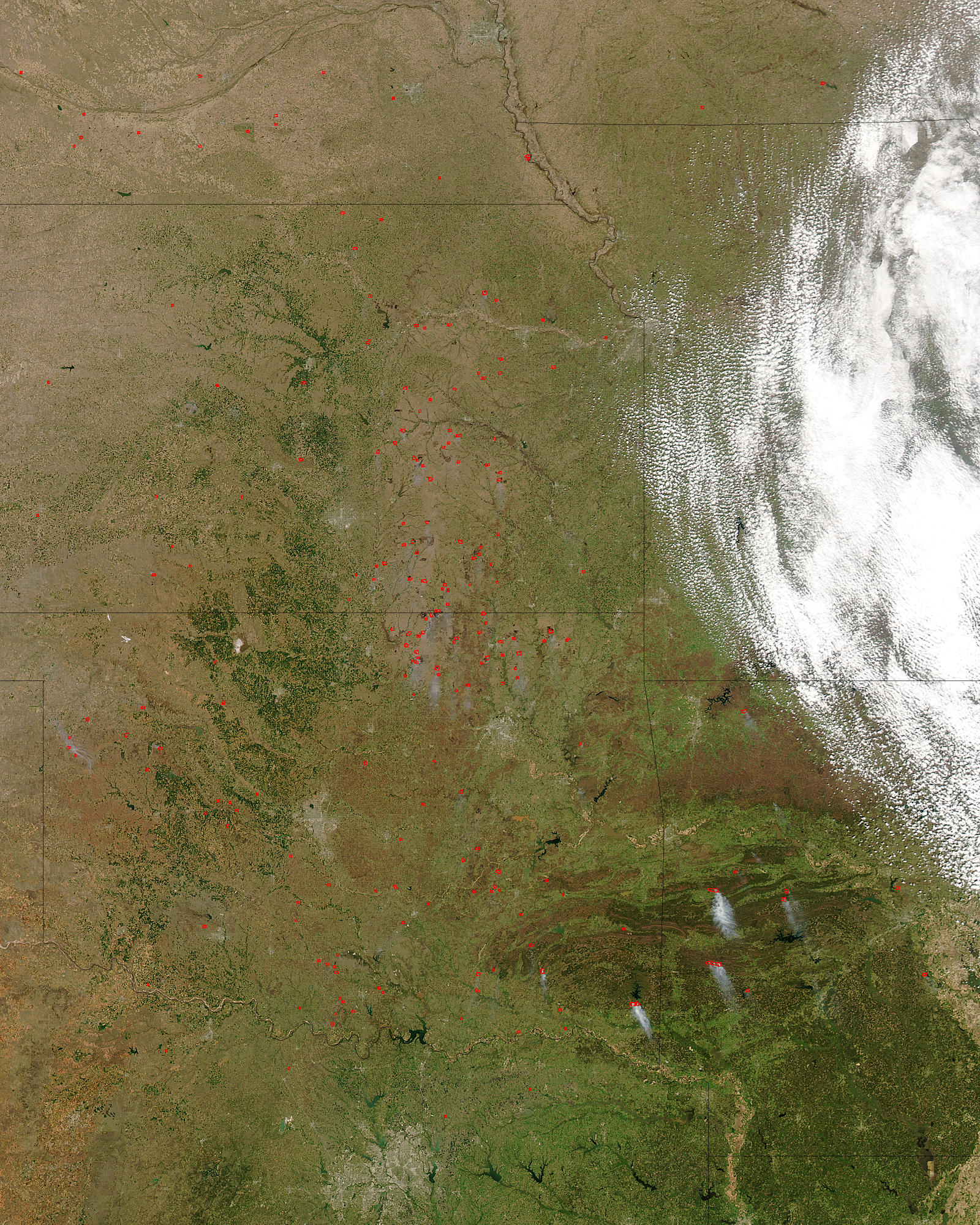 Fires in Central United States - related image preview