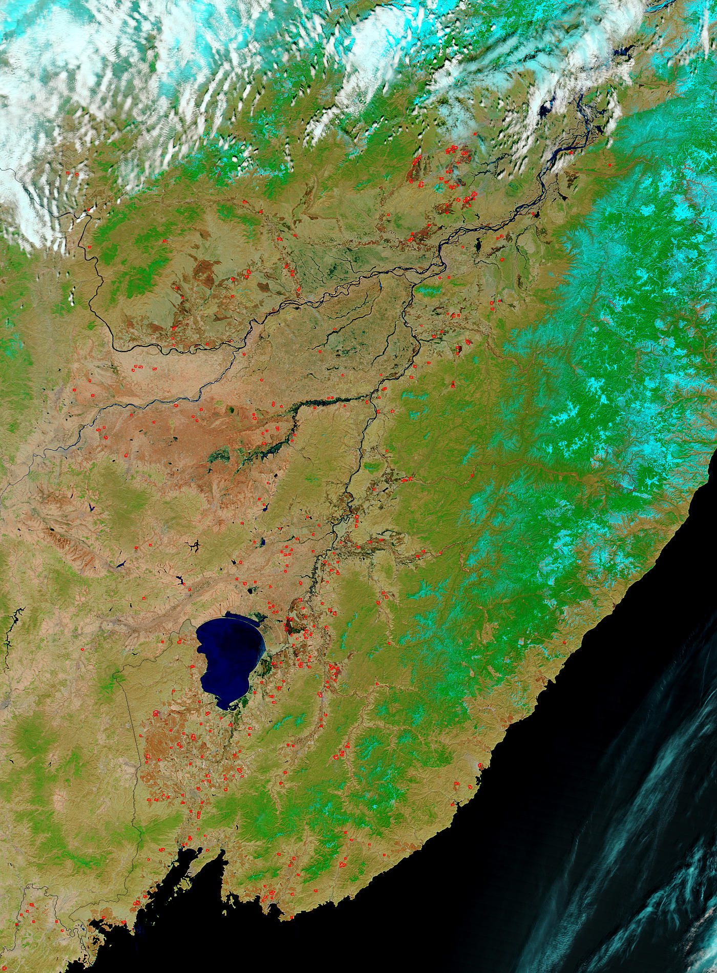 Fires and burn scars in Eastern Russia (false color) - related image preview