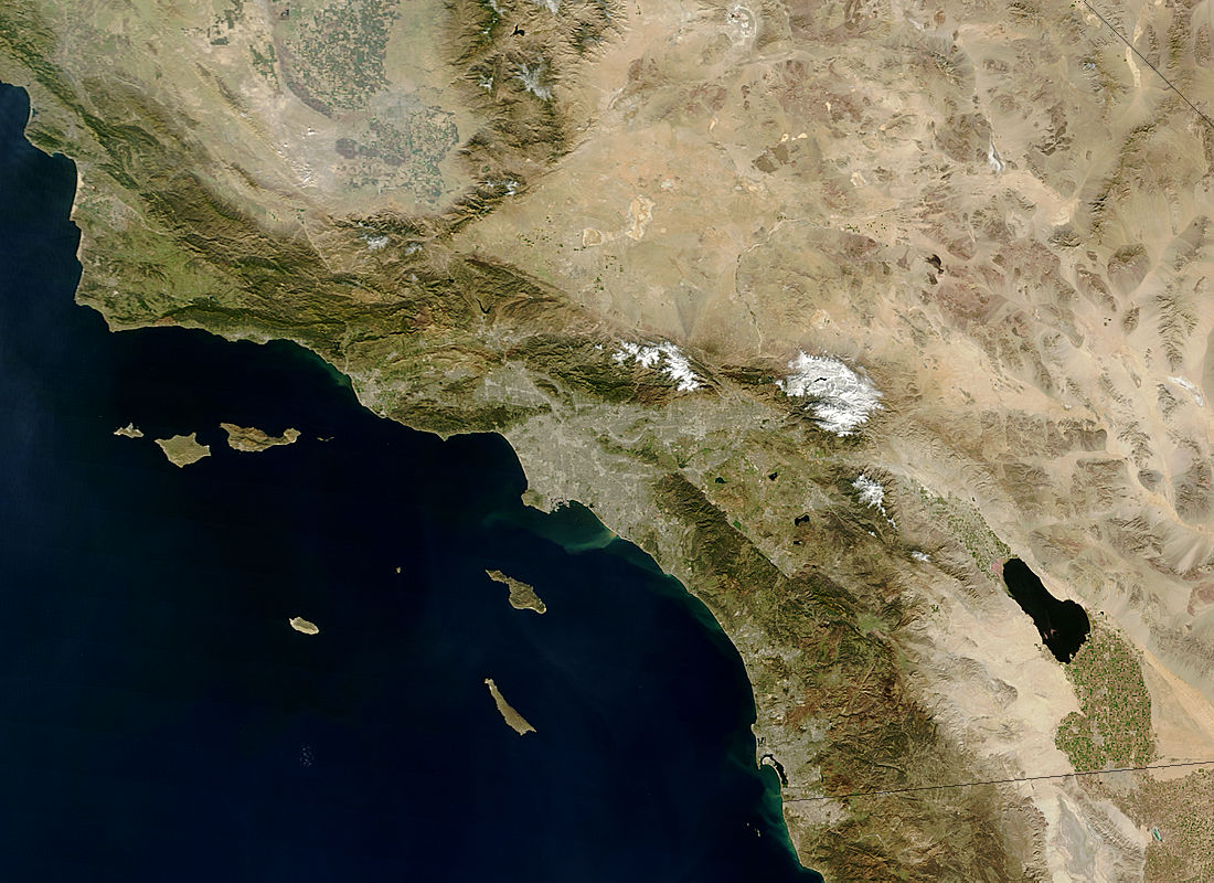 Snow around Los Angeles, California - related image preview