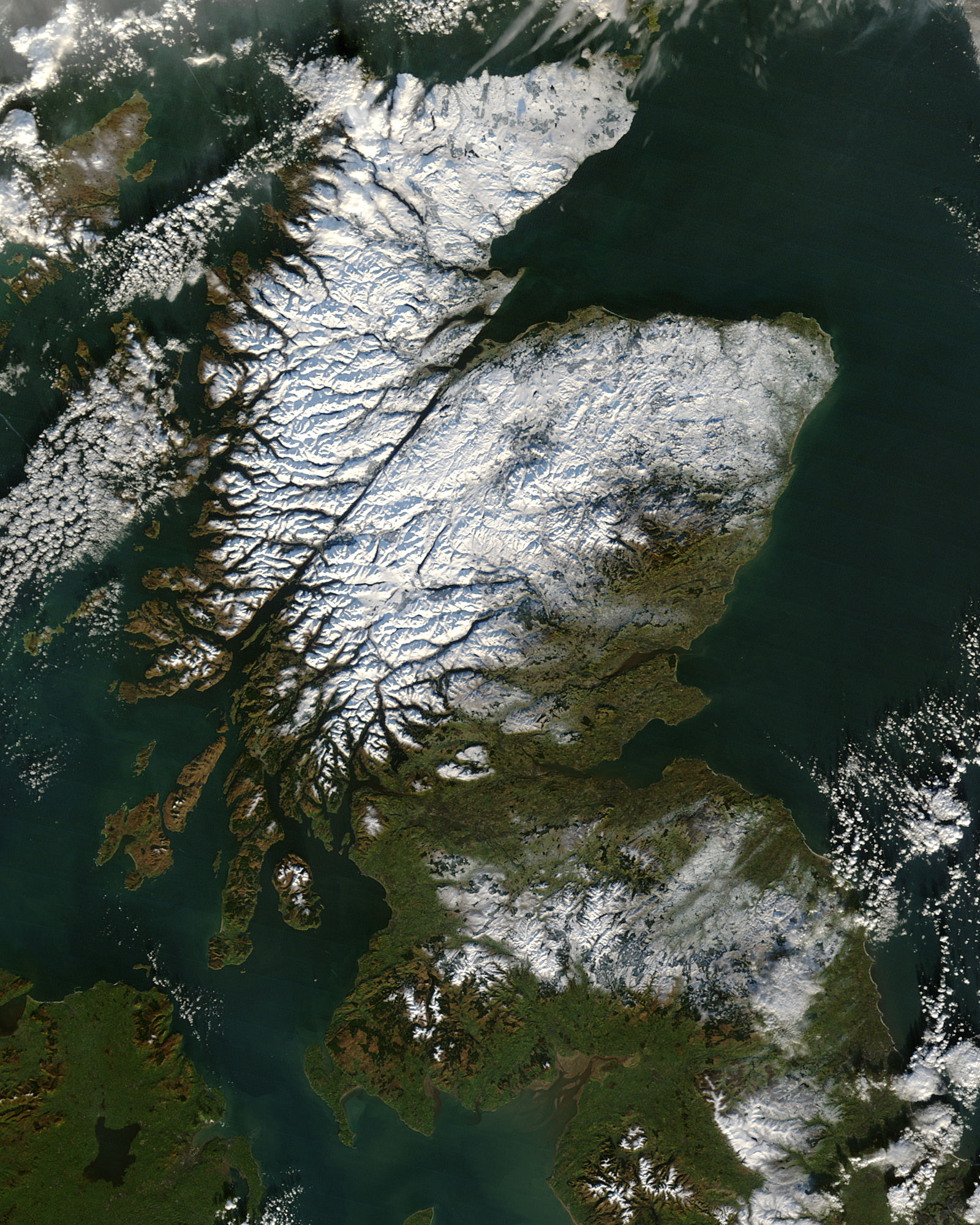 Snow in Scotland - related image preview