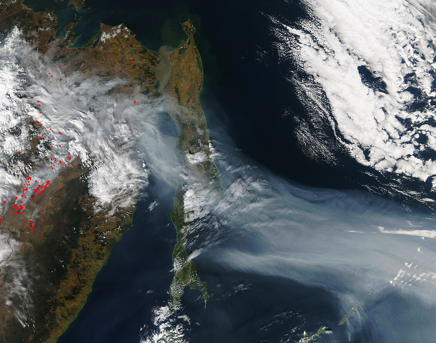 Fires and smoke in eastern Russia - related image preview