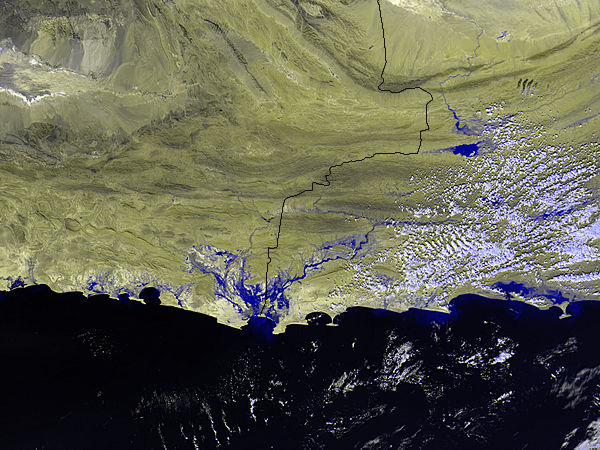 Floods in Pakistan and Iran (false color) - related image preview