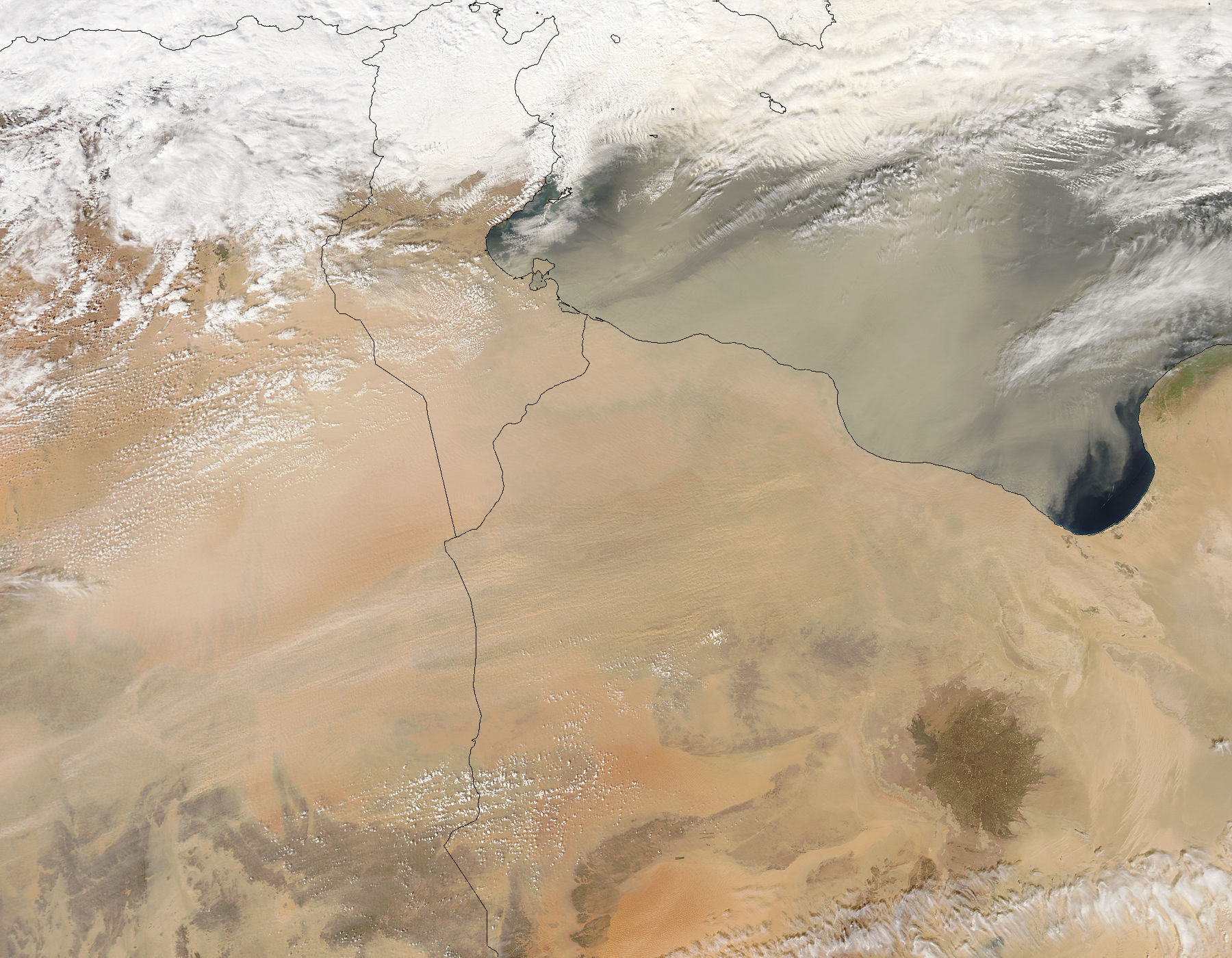 Dust storm over Libya - related image preview