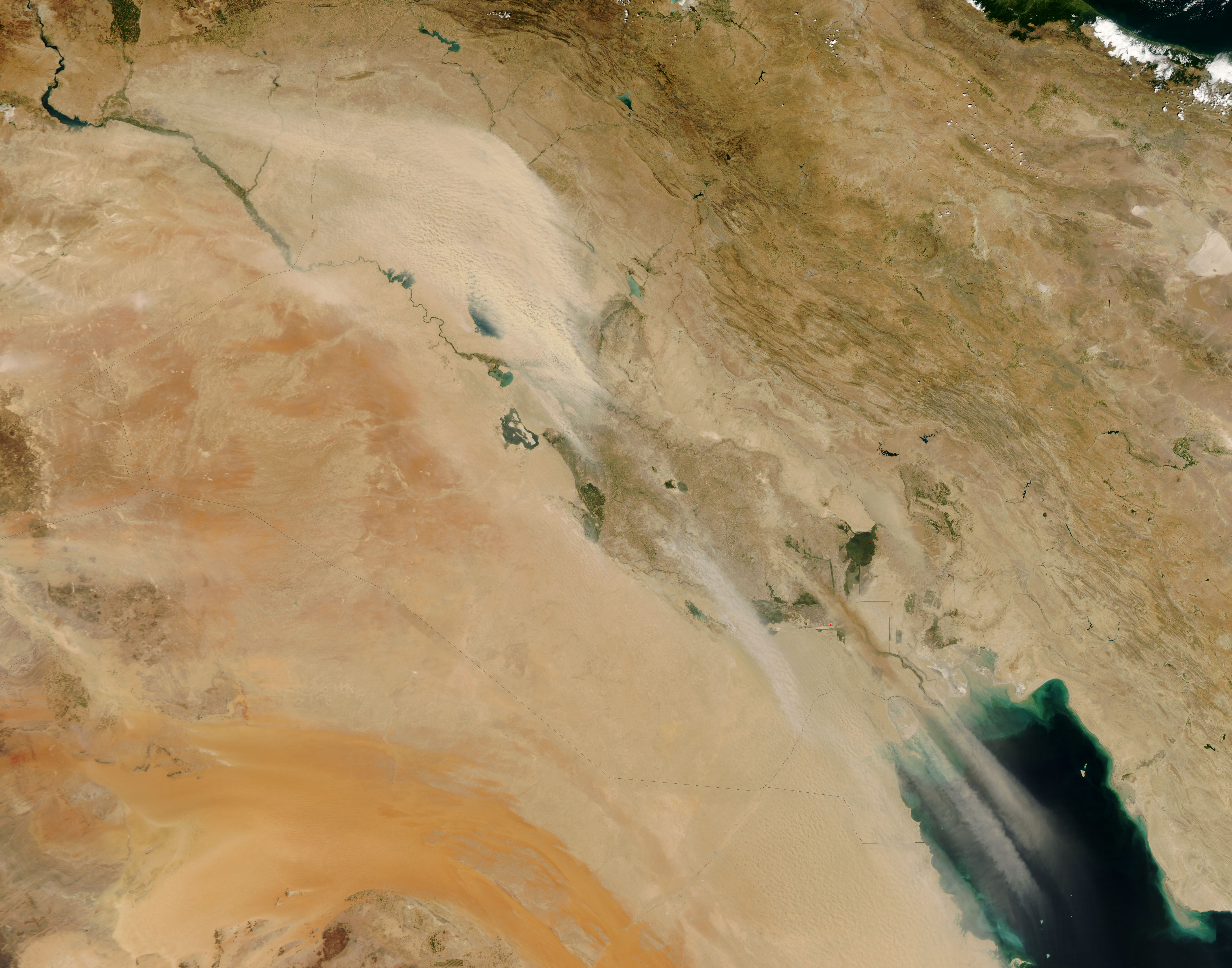 Dust storms in Iraq - related image preview