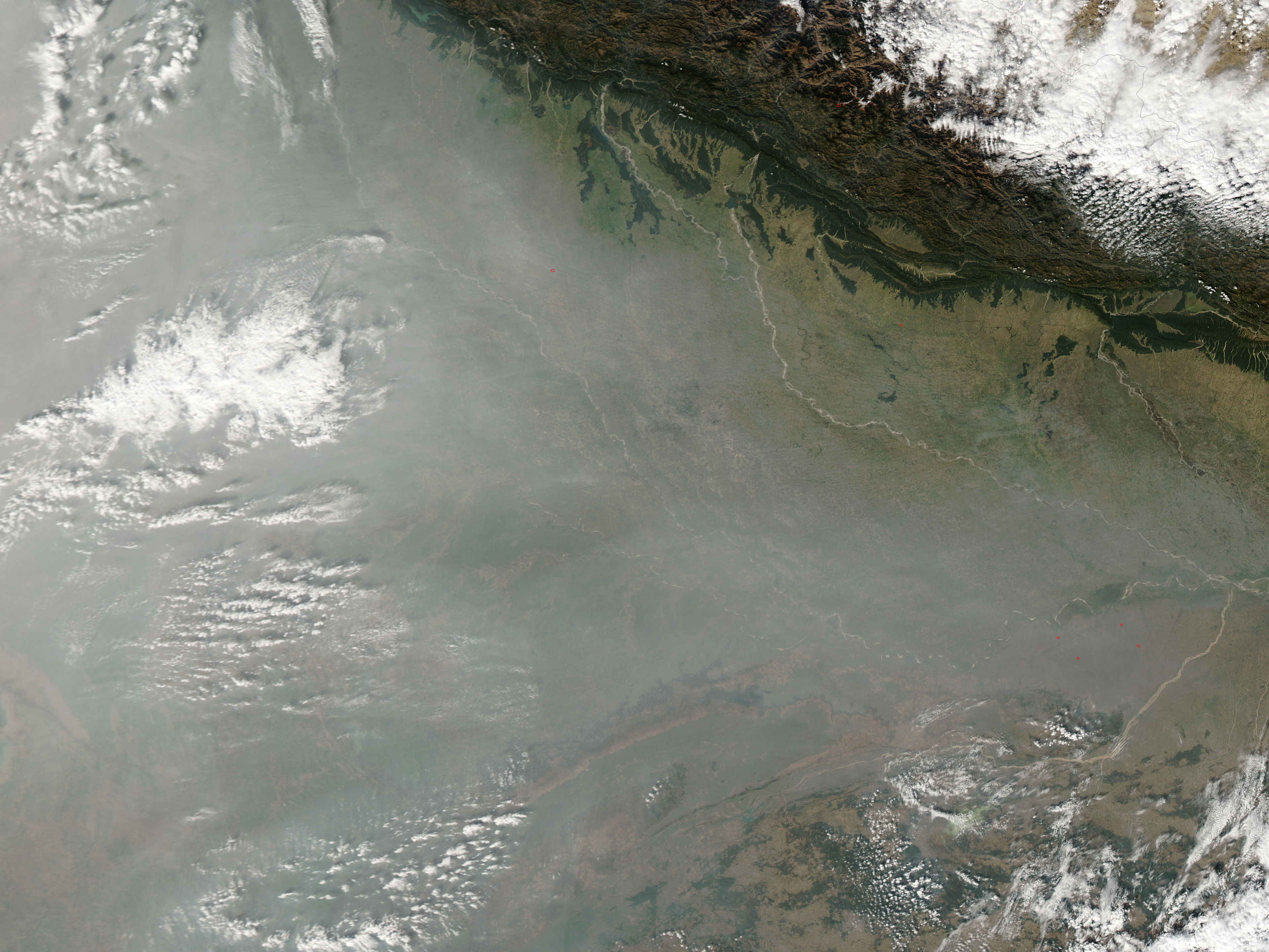 Smog and Fog in India - related image preview