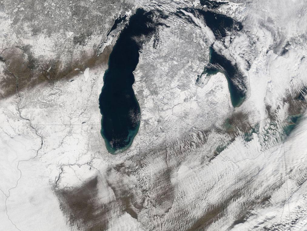 Snow storm across the Upper Midwest - related image preview