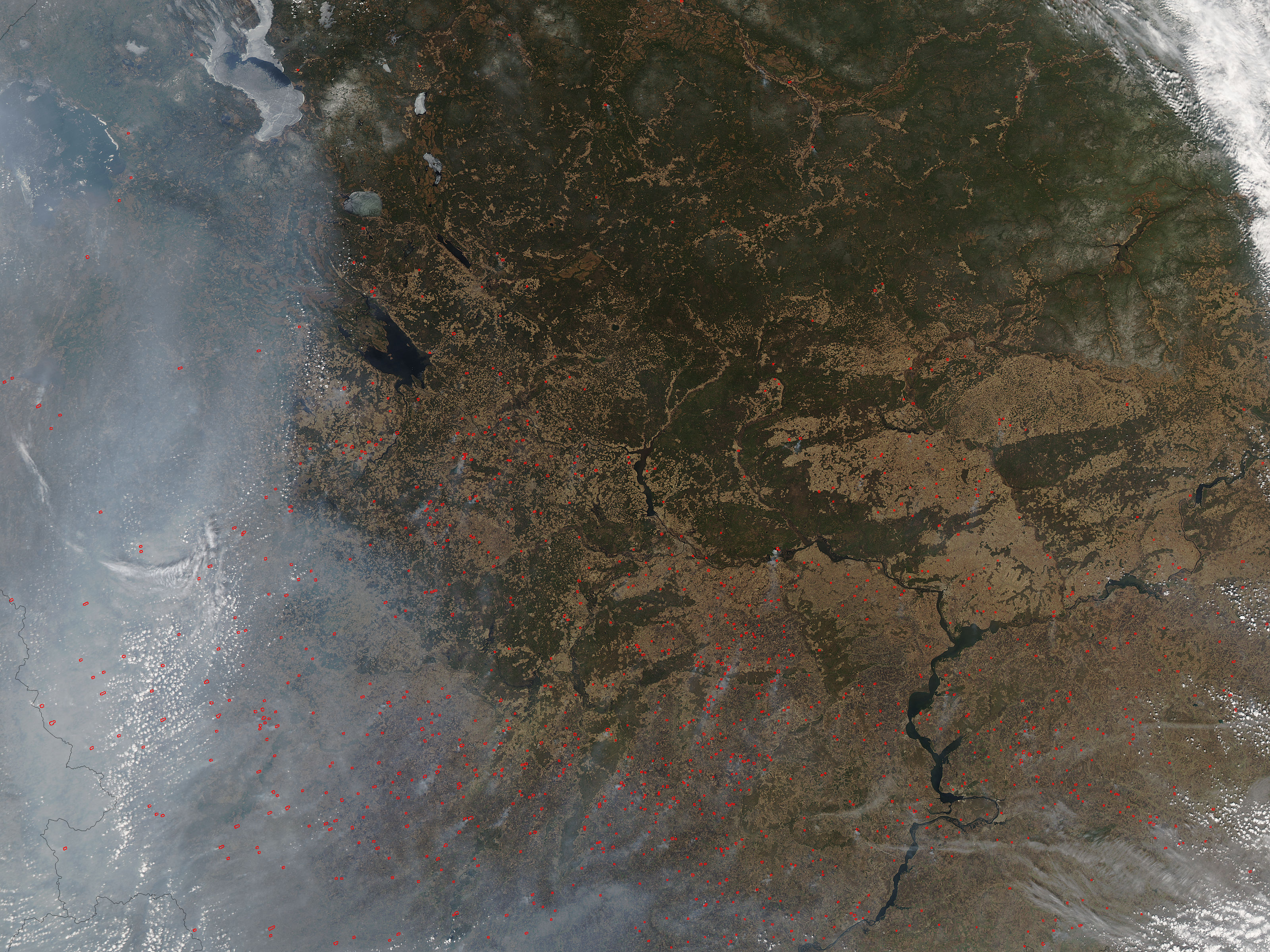 Fires and Smoke in Western Russia - related image preview