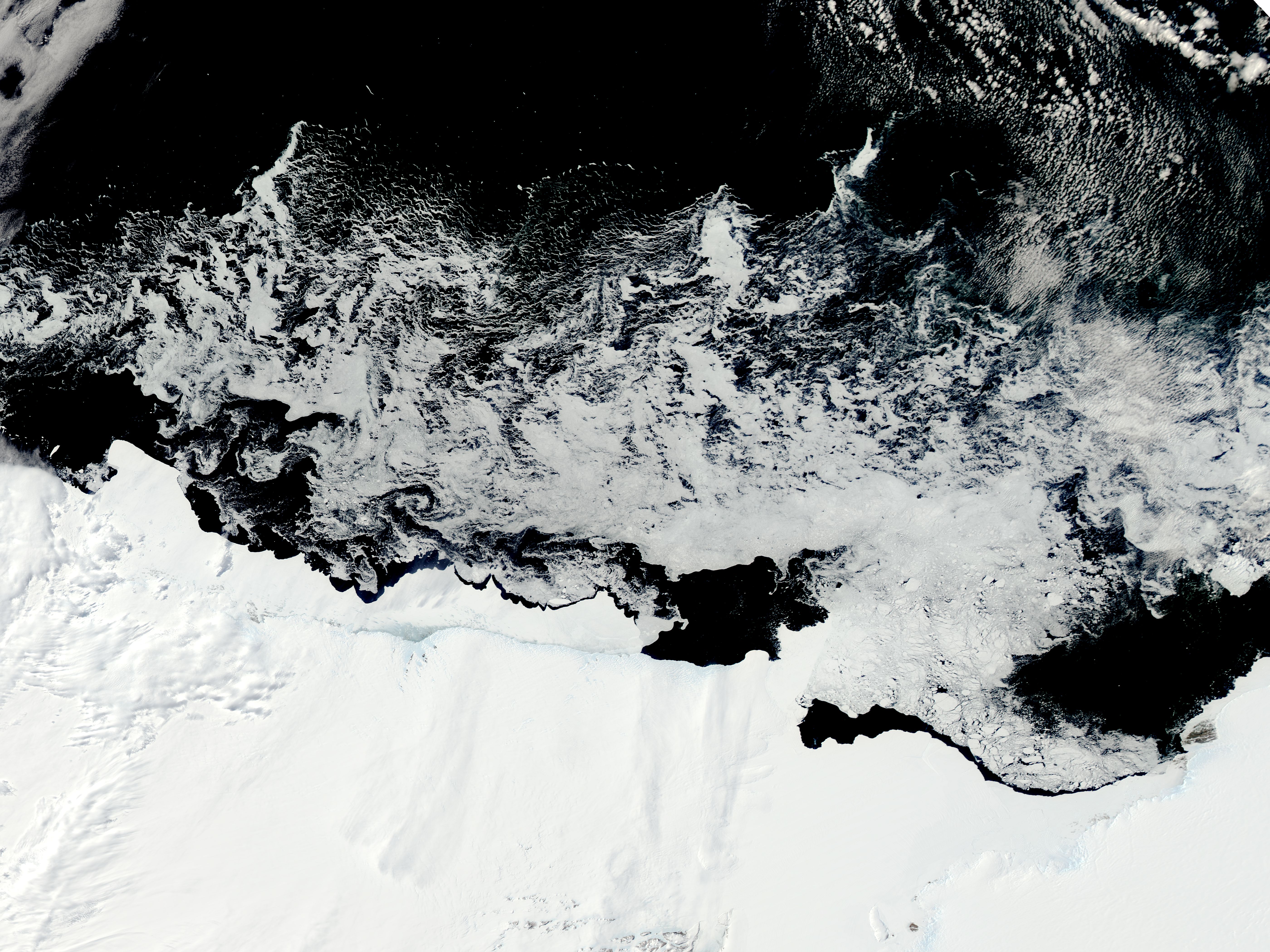 Ice Varieties along the Antarctic Coast - related image preview