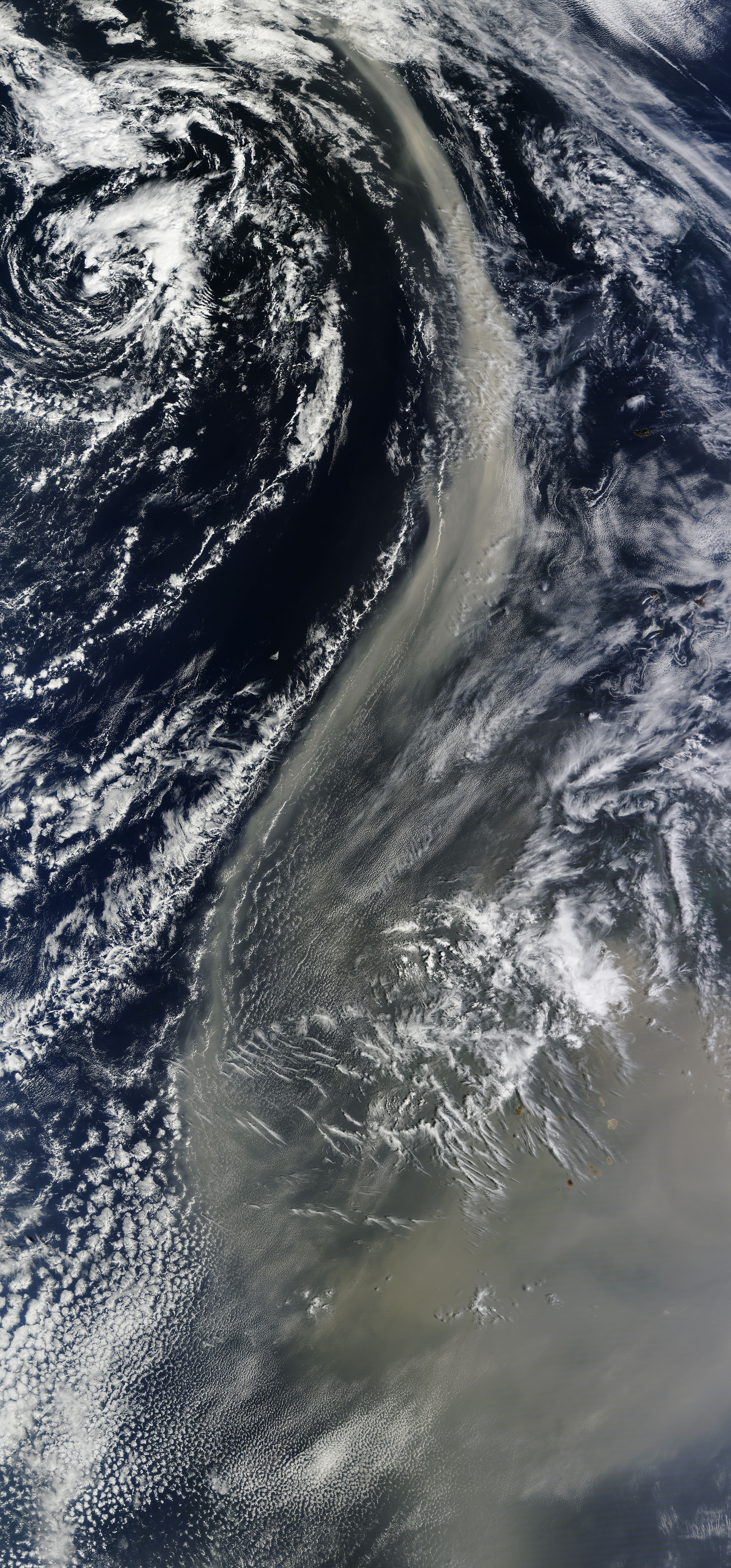 Dust West of Europe - related image preview