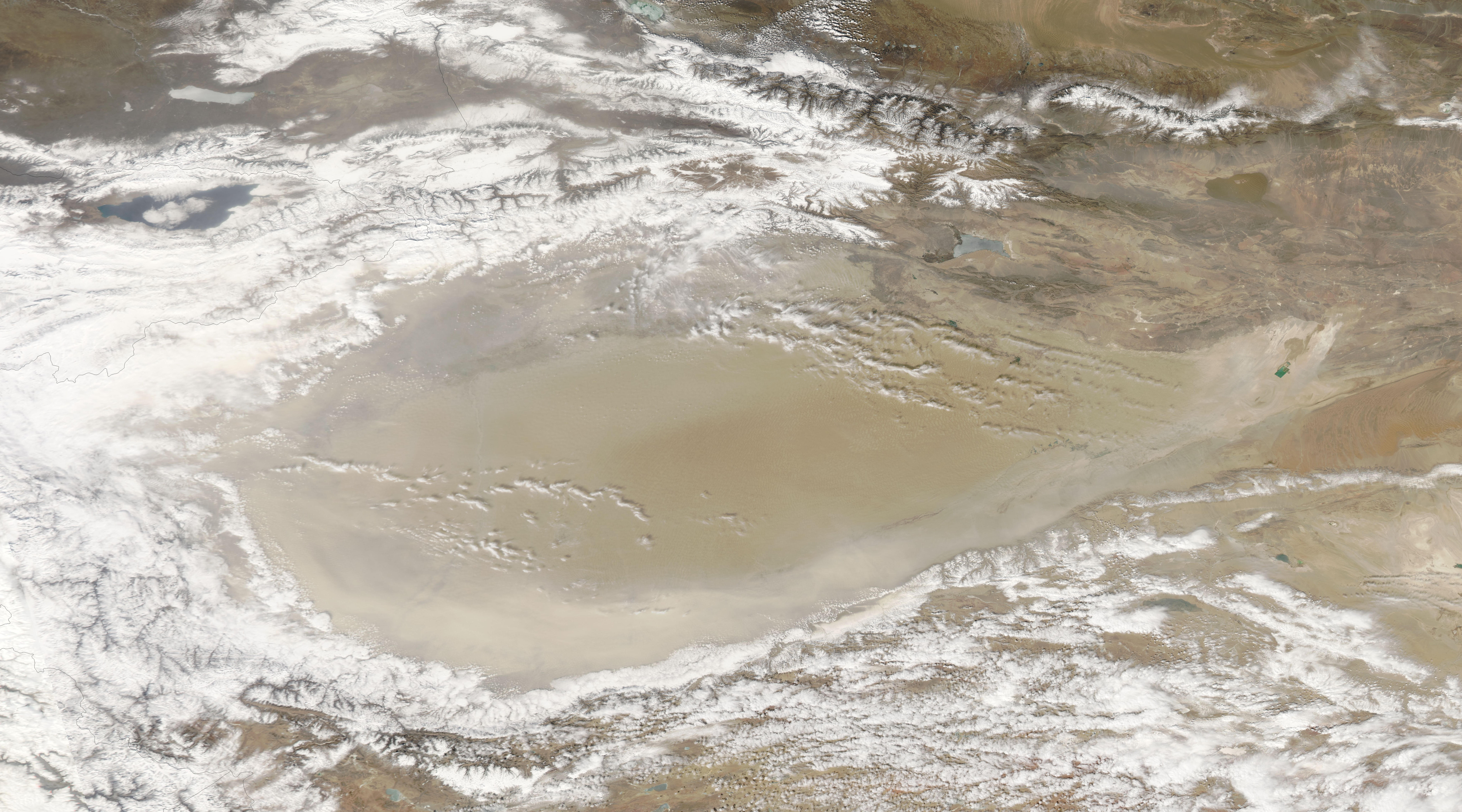 Dust Storm in the Taklimakan Desert - related image preview