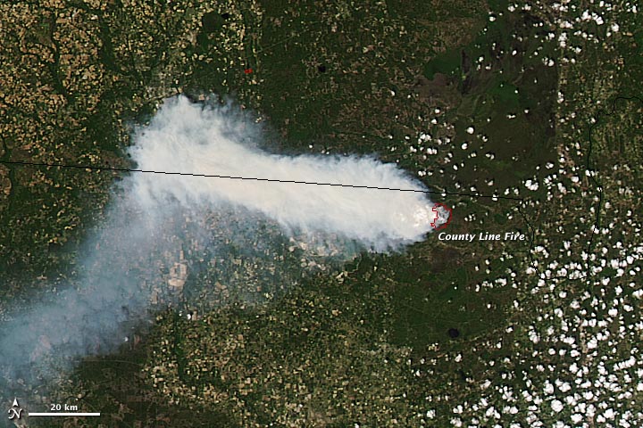 Wildfire Spreads Smoke Across Florida - related image preview