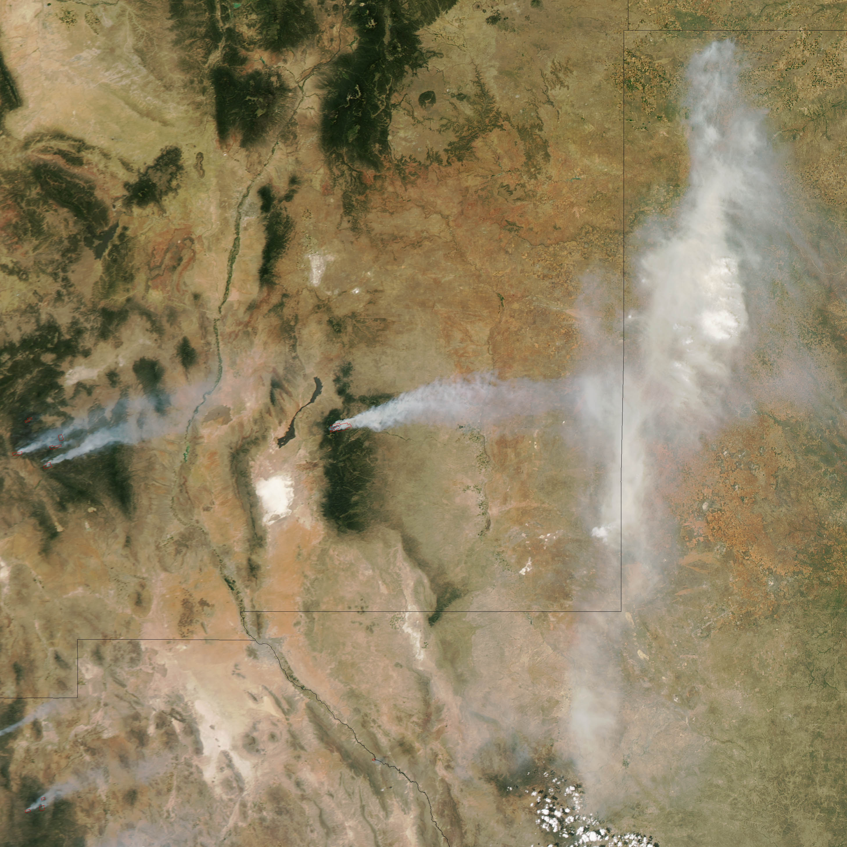Little Bear Fire, New Mexico - related image preview