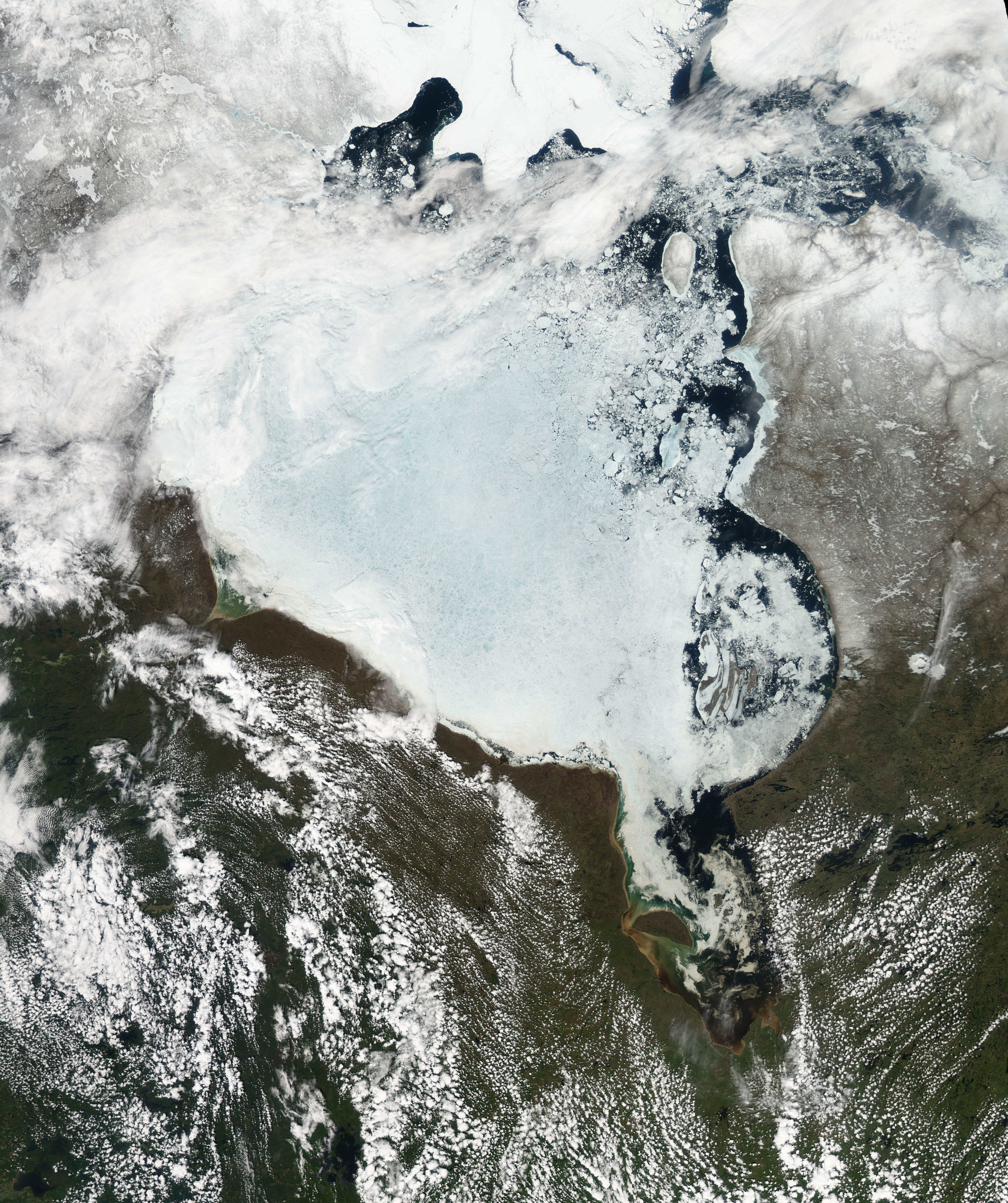 Melting Ice in Hudson Bay - related image preview