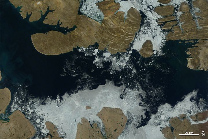 Sea Ice Retreats in the Northwest Passage - related image preview