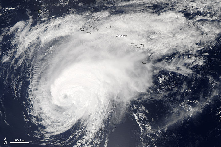 Hurricane Gordon Nears the Azores