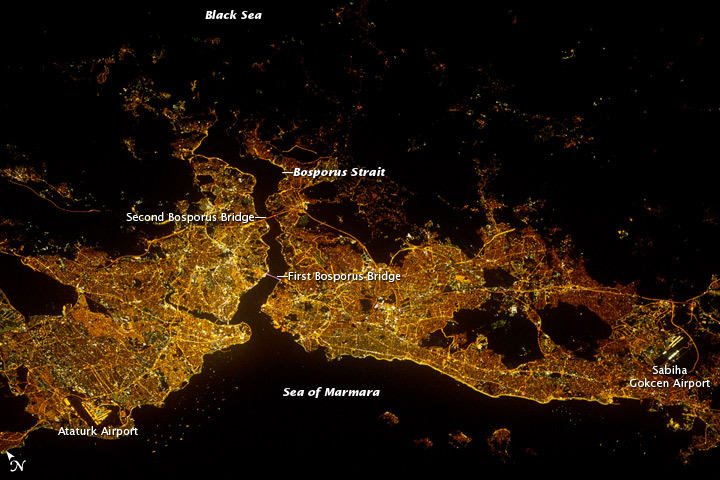 Istanbul at Night - related image preview