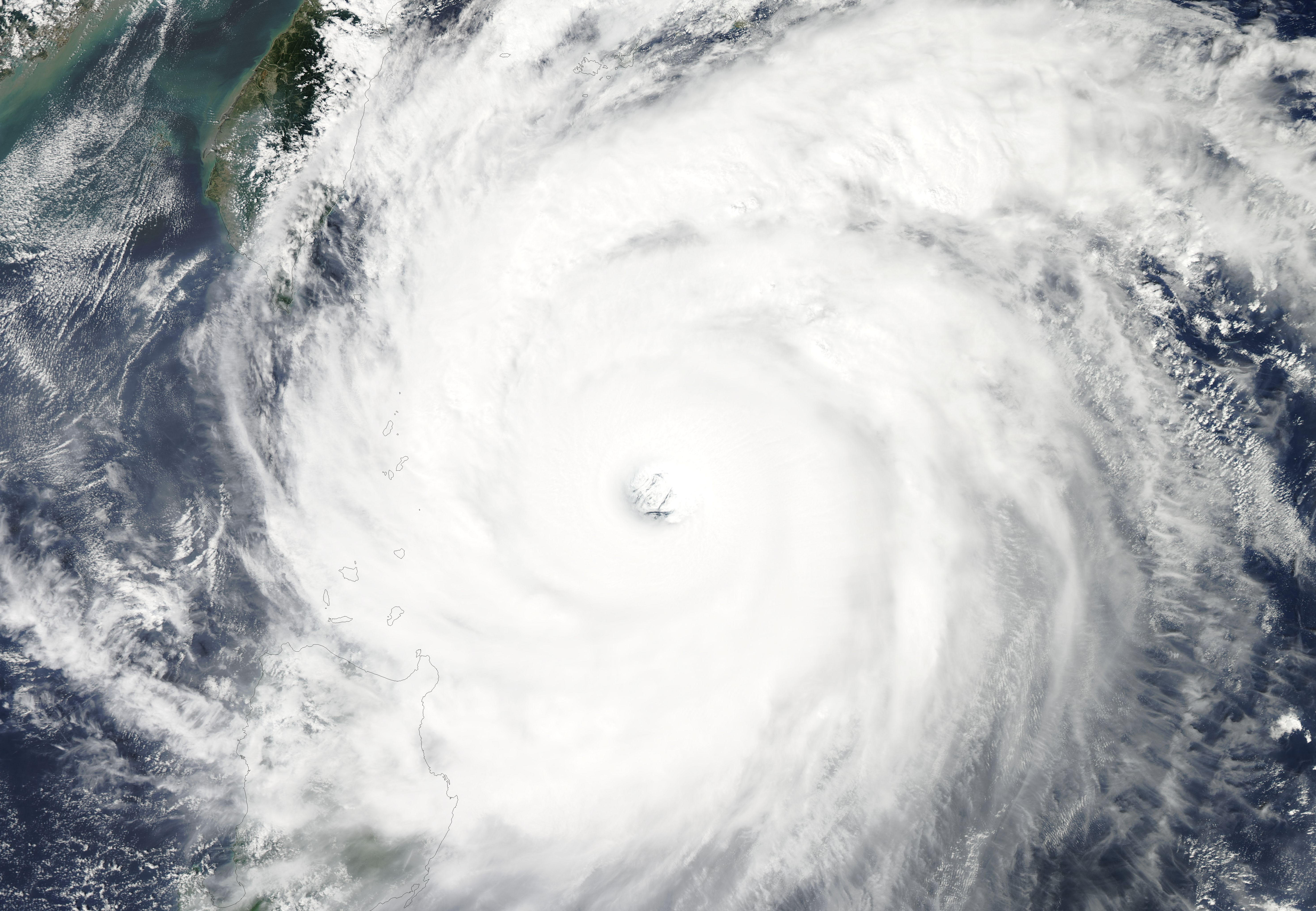 Super Typhoon Jelawat - related image preview