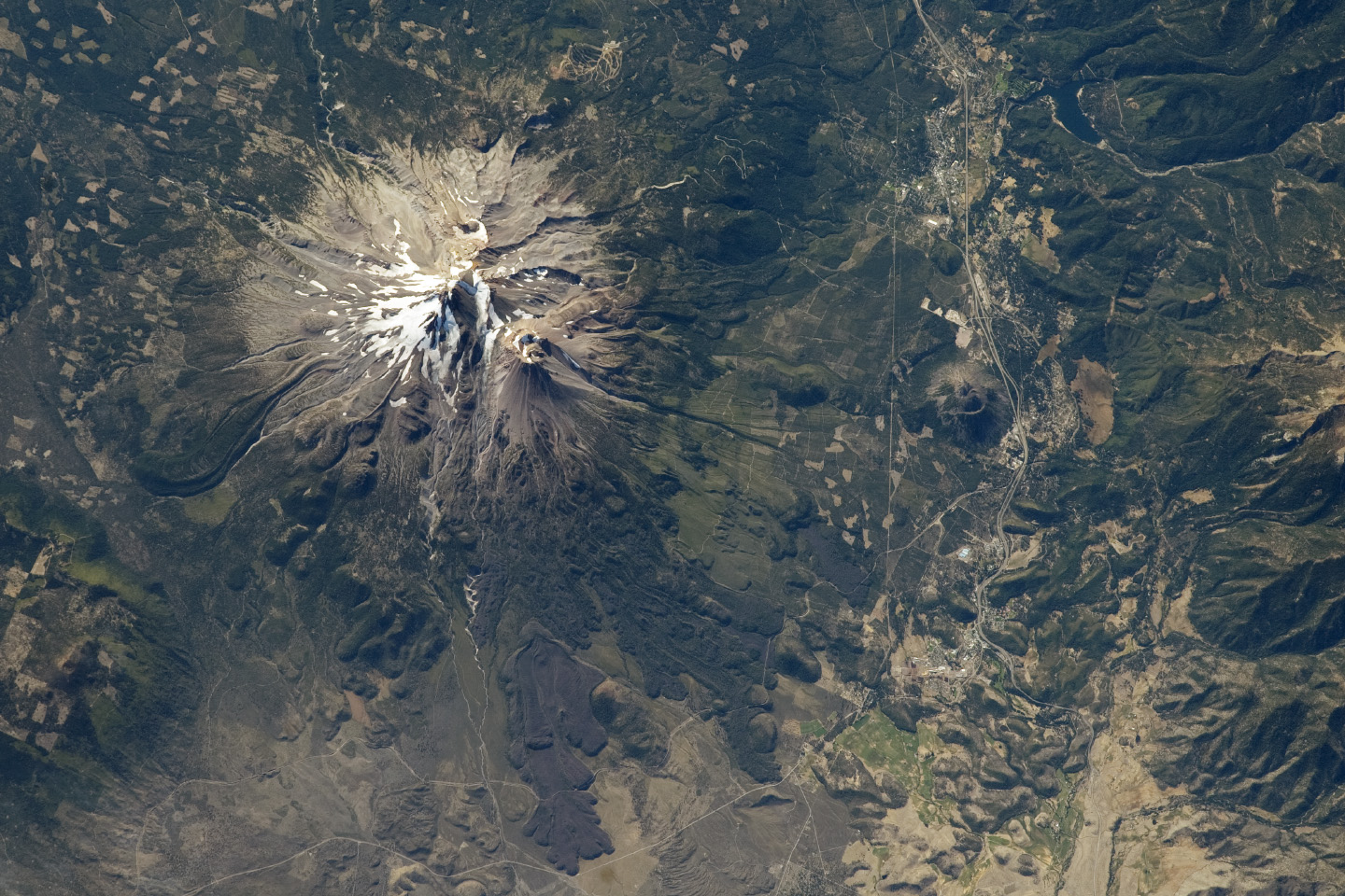 Mount Shasta, California - related image preview