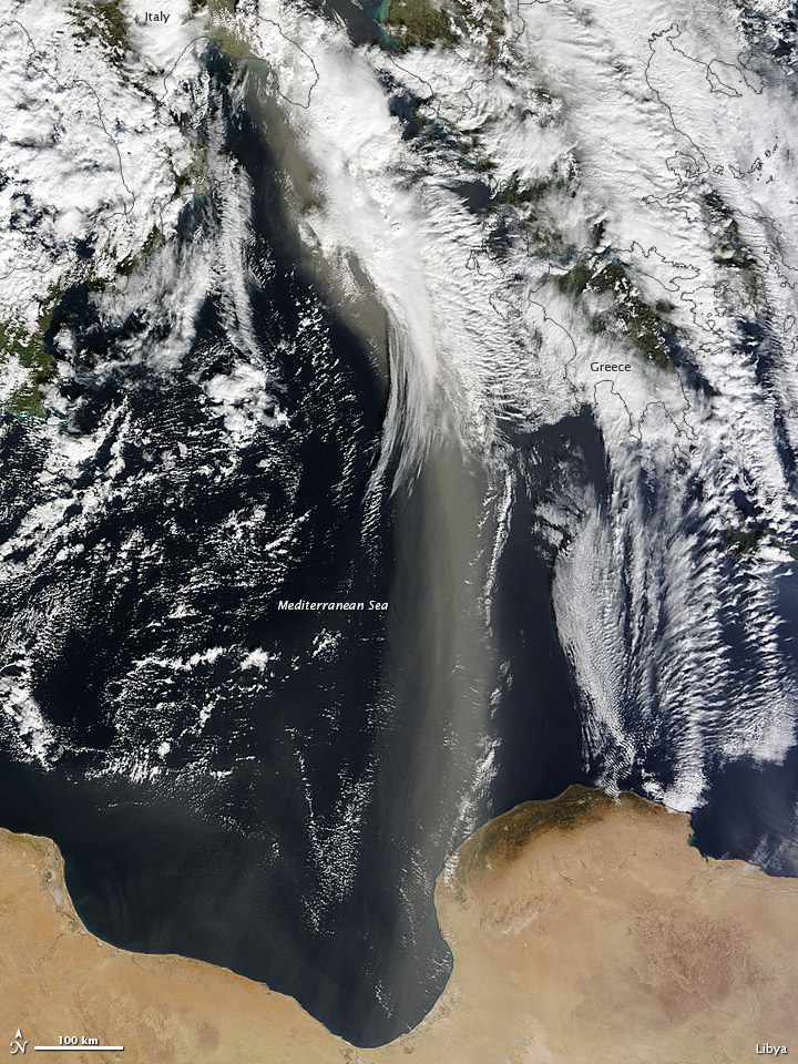 Dust across the Mediterranean Sea
