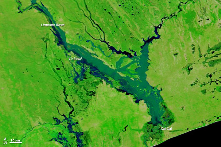 Flooding in Mozambique - related image preview