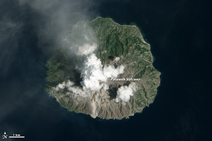 Explosive Eruption at Paluweh Volcano - related image preview