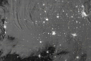 Nighttime View of Snow across the United States - selected child image