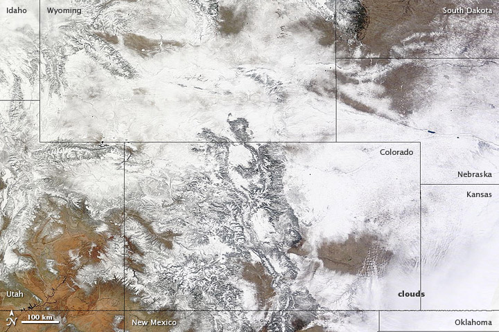 Another Snowstorm Strikes Western States