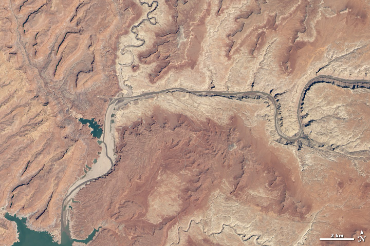 Lake Powell Low Despite Spring Snow - related image preview
