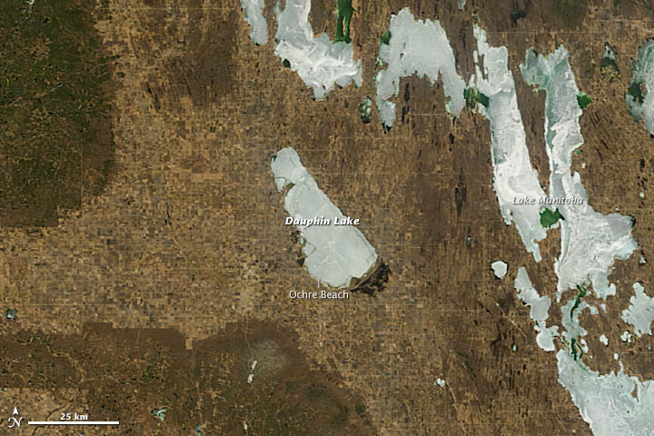 Ice Shove Hits Homes on Dauphin Lake in Manitoba 