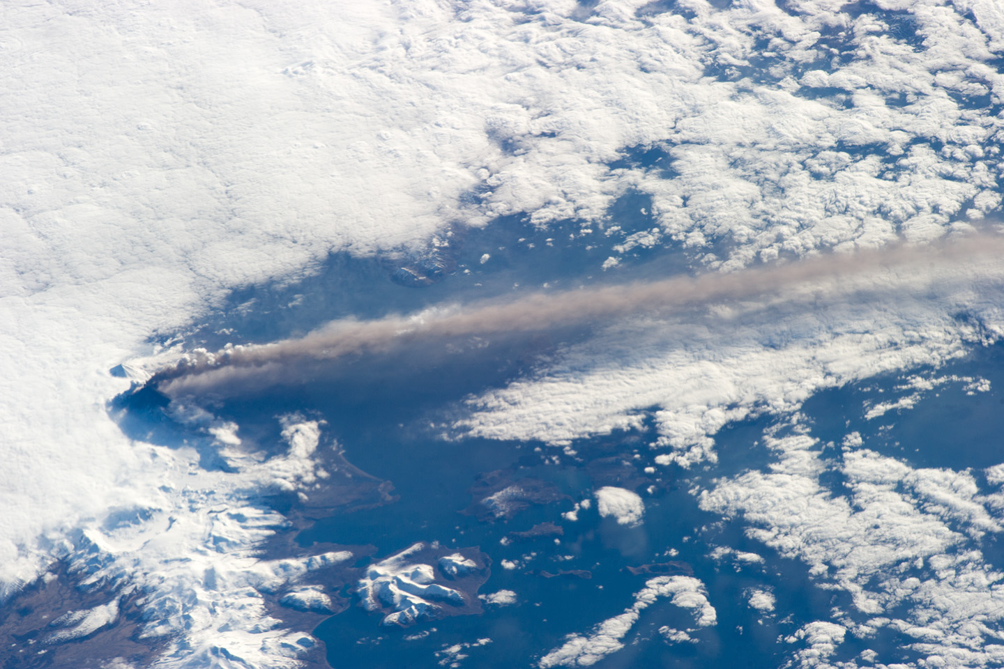 Pavlof Volcano, Alaska Peninsula - related image preview