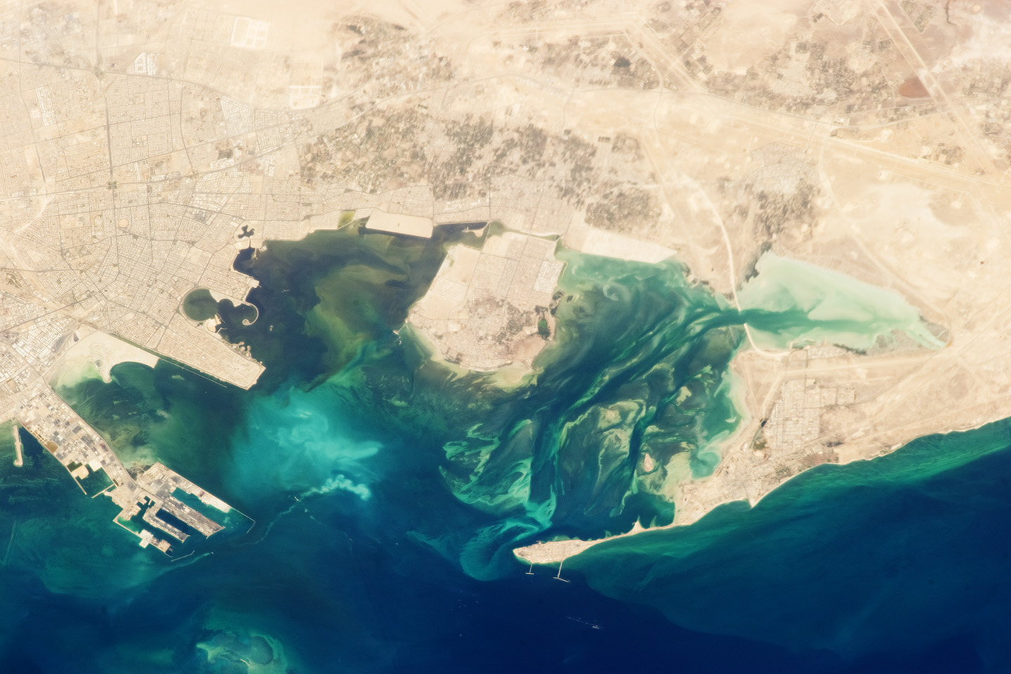 Tarut Bay, Saudi Arabia - related image preview