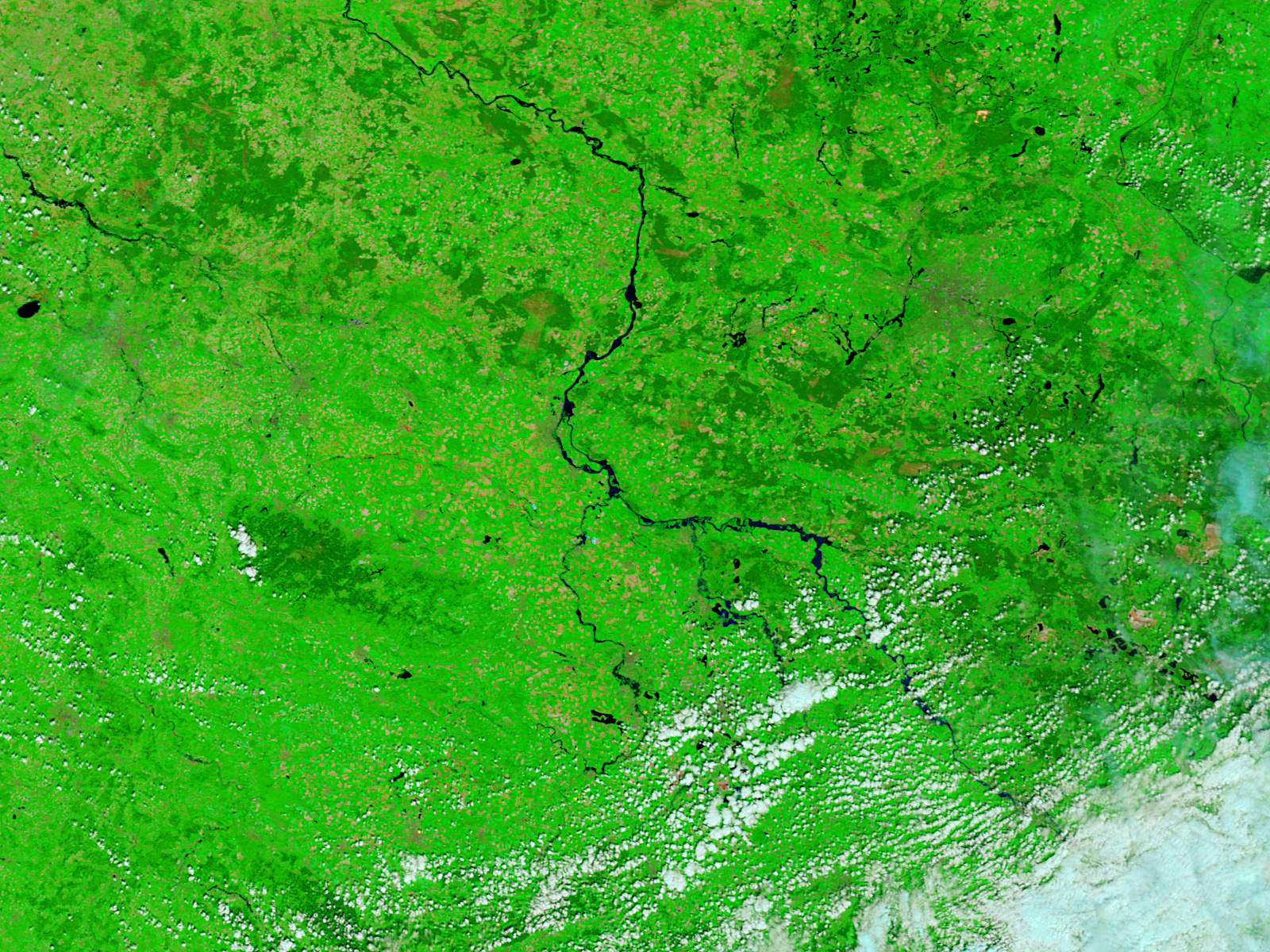 Flooding in Eastern Germany - related image preview