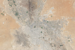 A Long Look at El Paso and Ciudad Juarez - selected image