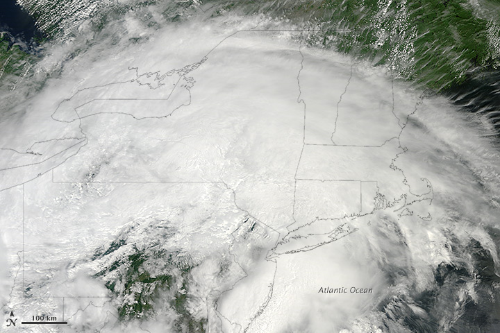 “Low-end” Derecho Hits Eastern United States - related image preview