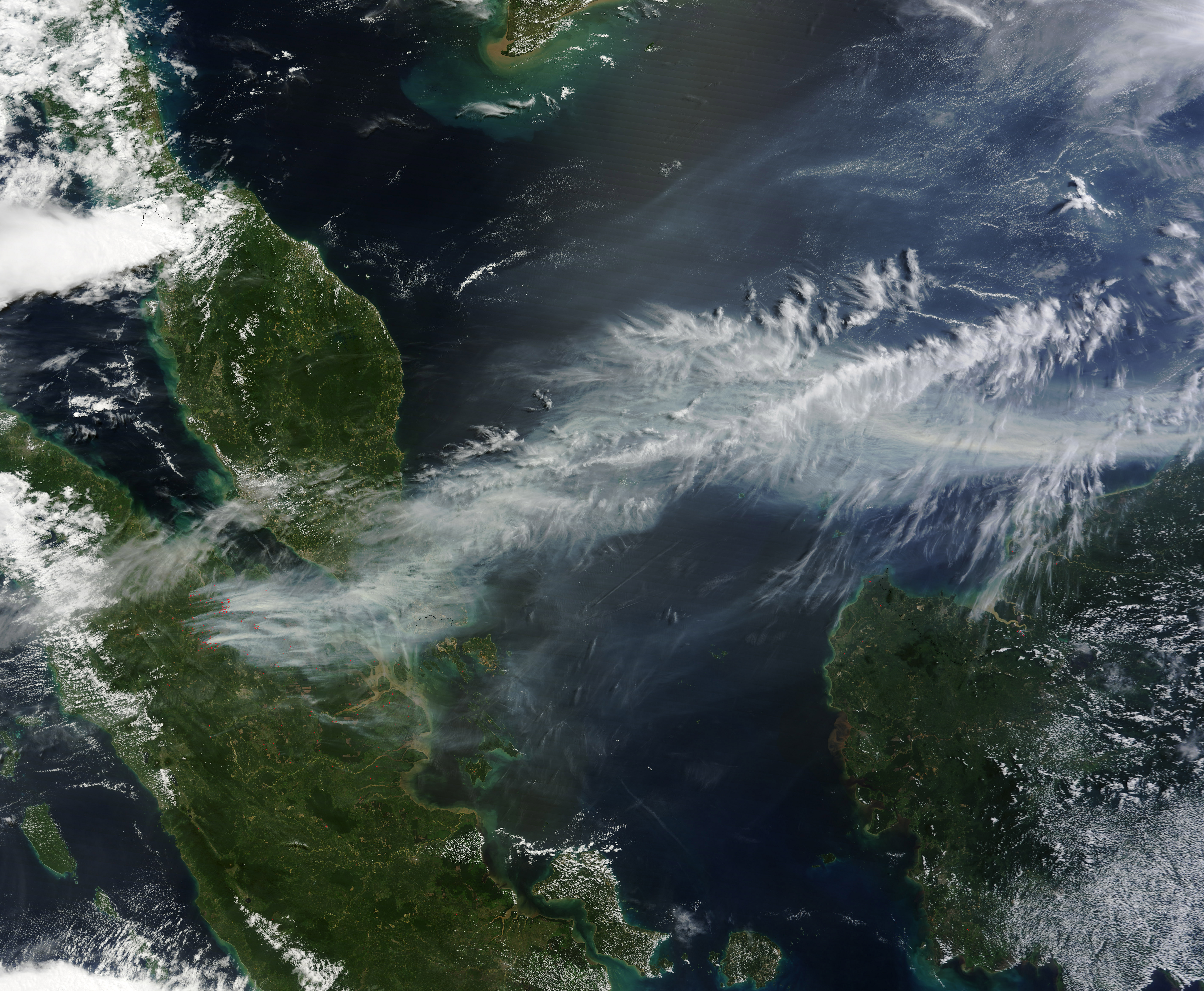 Smoke Engulfs Singapore - related image preview