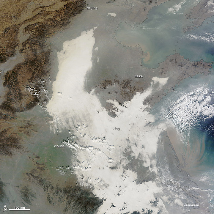 Smog Shrouds Eastern China  - related image preview