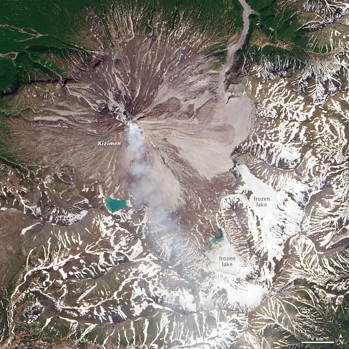 Activity at Kizimen Volcano - related image preview