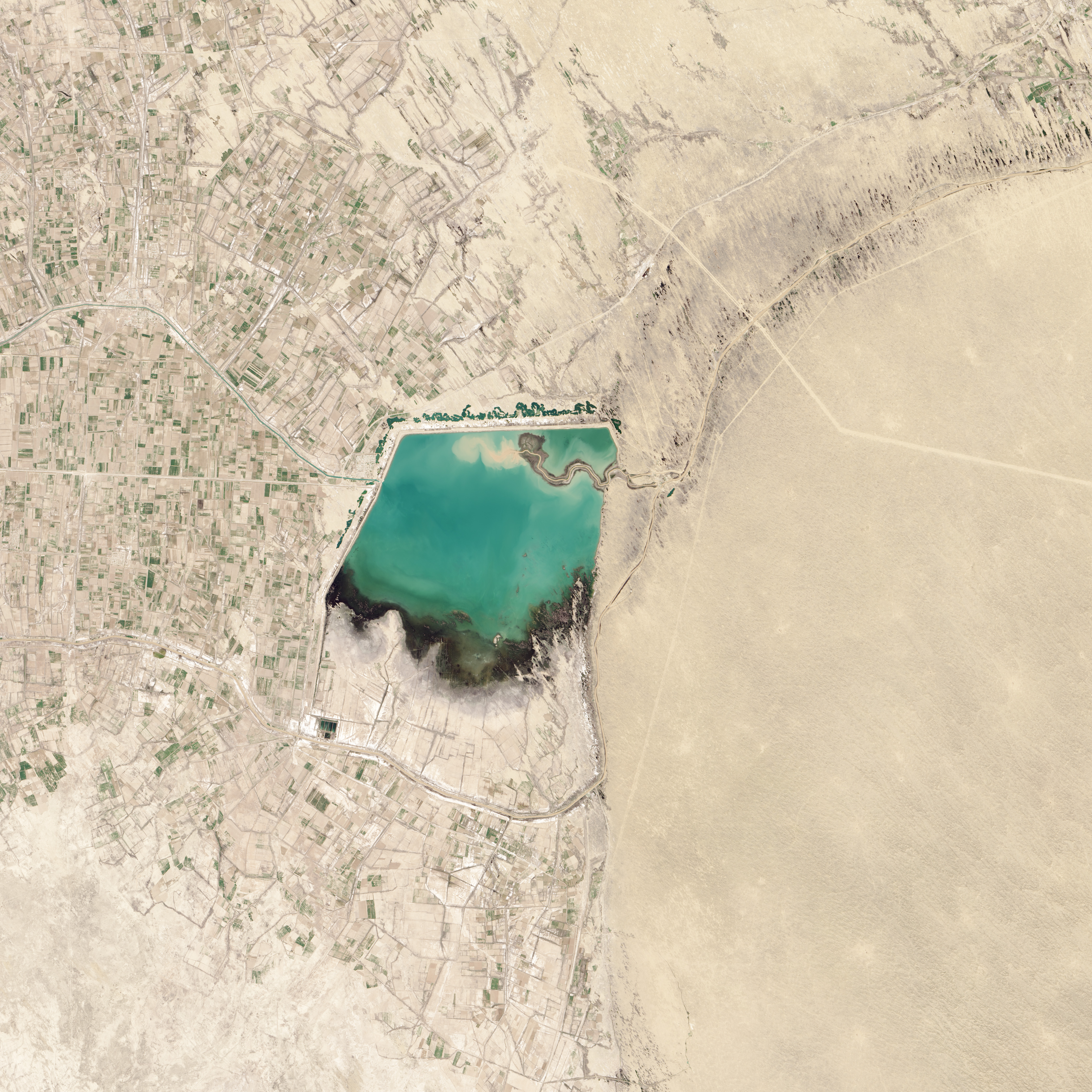 Hanhowuz Reservoir, Turkmenistan - related image preview