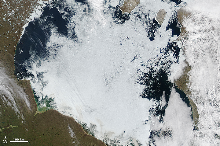 Ice Breakup on Hudson Bay - related image preview