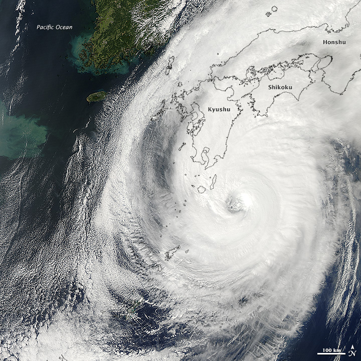 Typhoon Phanfone Nears Japan