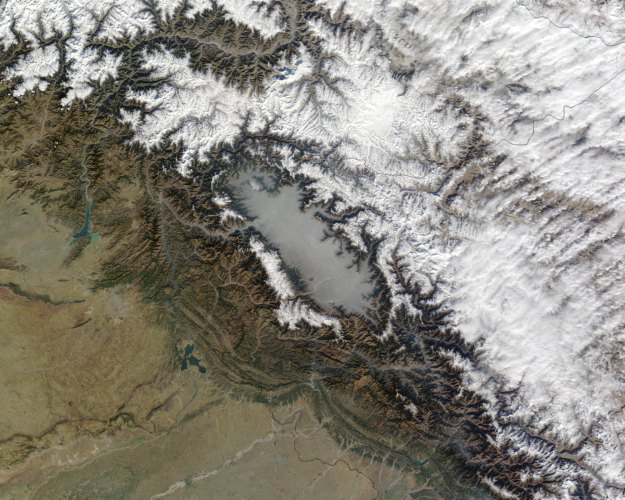 Haze in the Kashmir Valley - related image preview