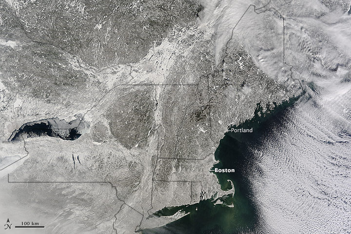 Another Blizzard Piles Up the Snow in New England - related image preview