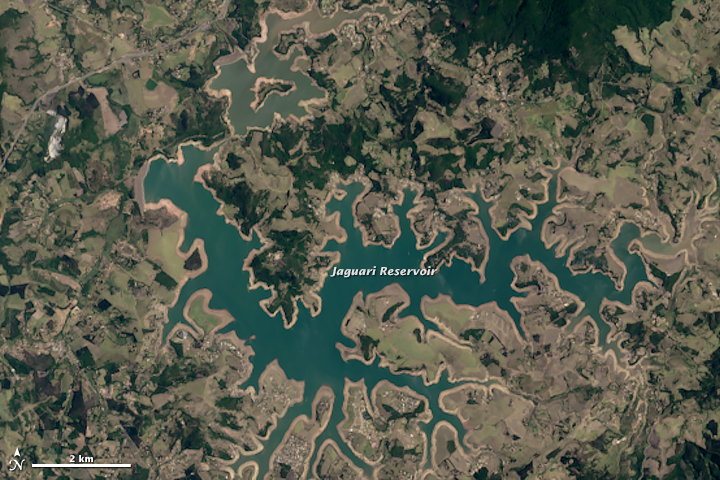 Water Levels Still Dropping Near São Paulo - related image preview