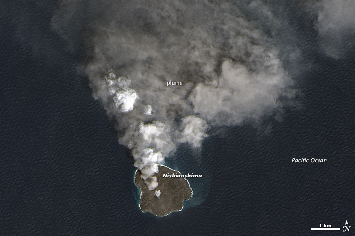 Nishinoshima continues to erupt