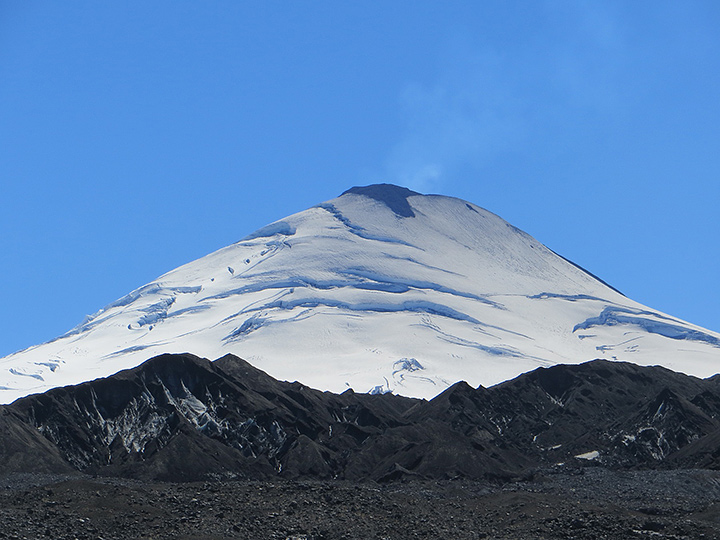Eruption of Villarrica Volcano - related image preview