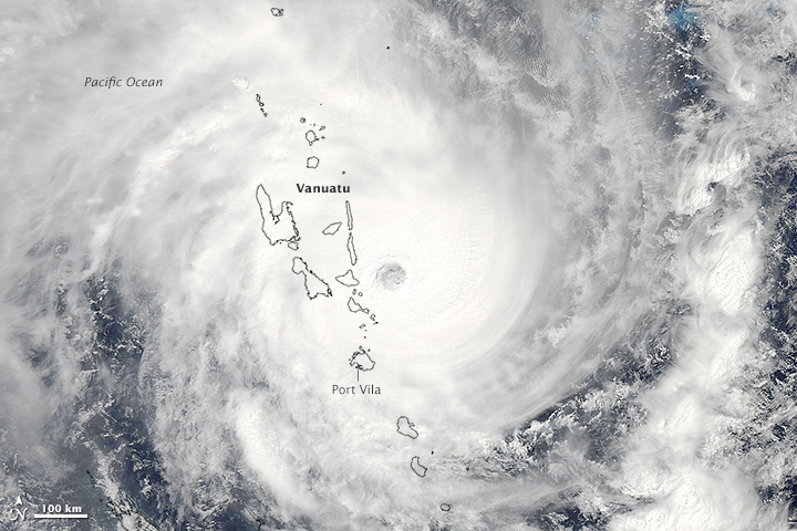 NASA sees Tropical Cyclone Donna blanket Vanuatu