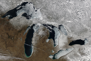 Ice on the Great Lakes